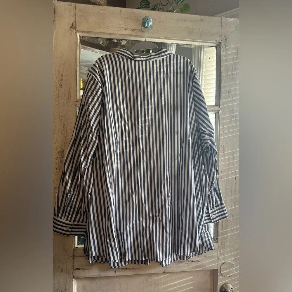 NWOT Woman Within | Blue and White Floral Embroidery Button down - Picture 5 of 5